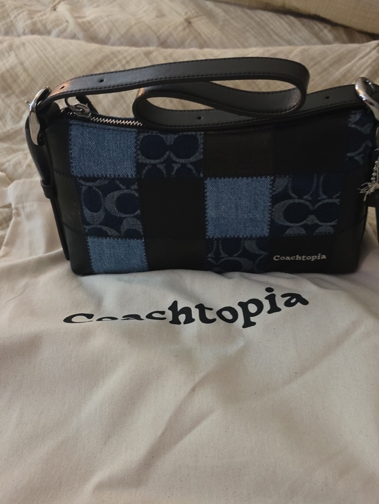 Handbags - Coach Topia new with tags comes with Dusty